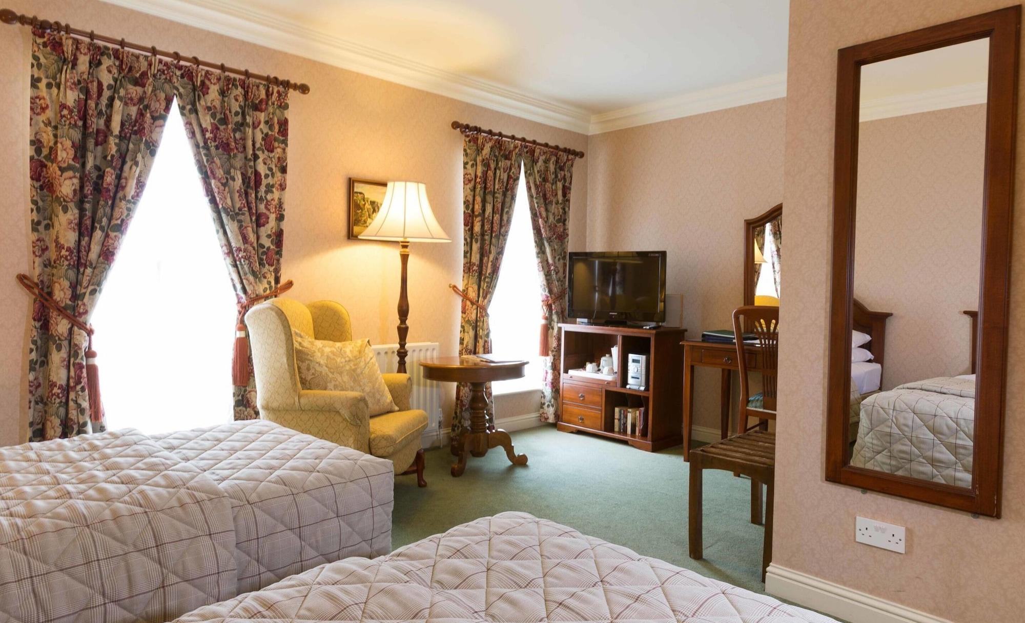 Sheedy'S Boutique Hotel Lisdoonvarna Exterior photo
