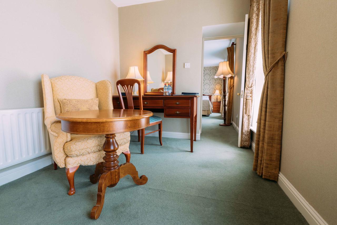 Sheedy'S Boutique Hotel Lisdoonvarna Exterior photo